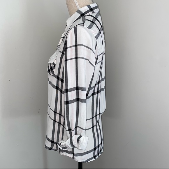 Maison Jules black & white plaid rayon button down shirt size Small - Picture 2 of 6